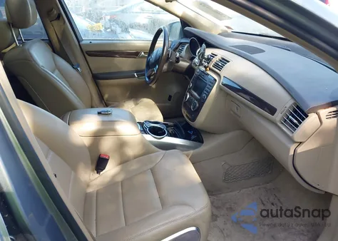 2012 Mercedes-Benz R 350 4Matic z USA, uszkodzony, nr VIN 4JGCB5HEXCA144430